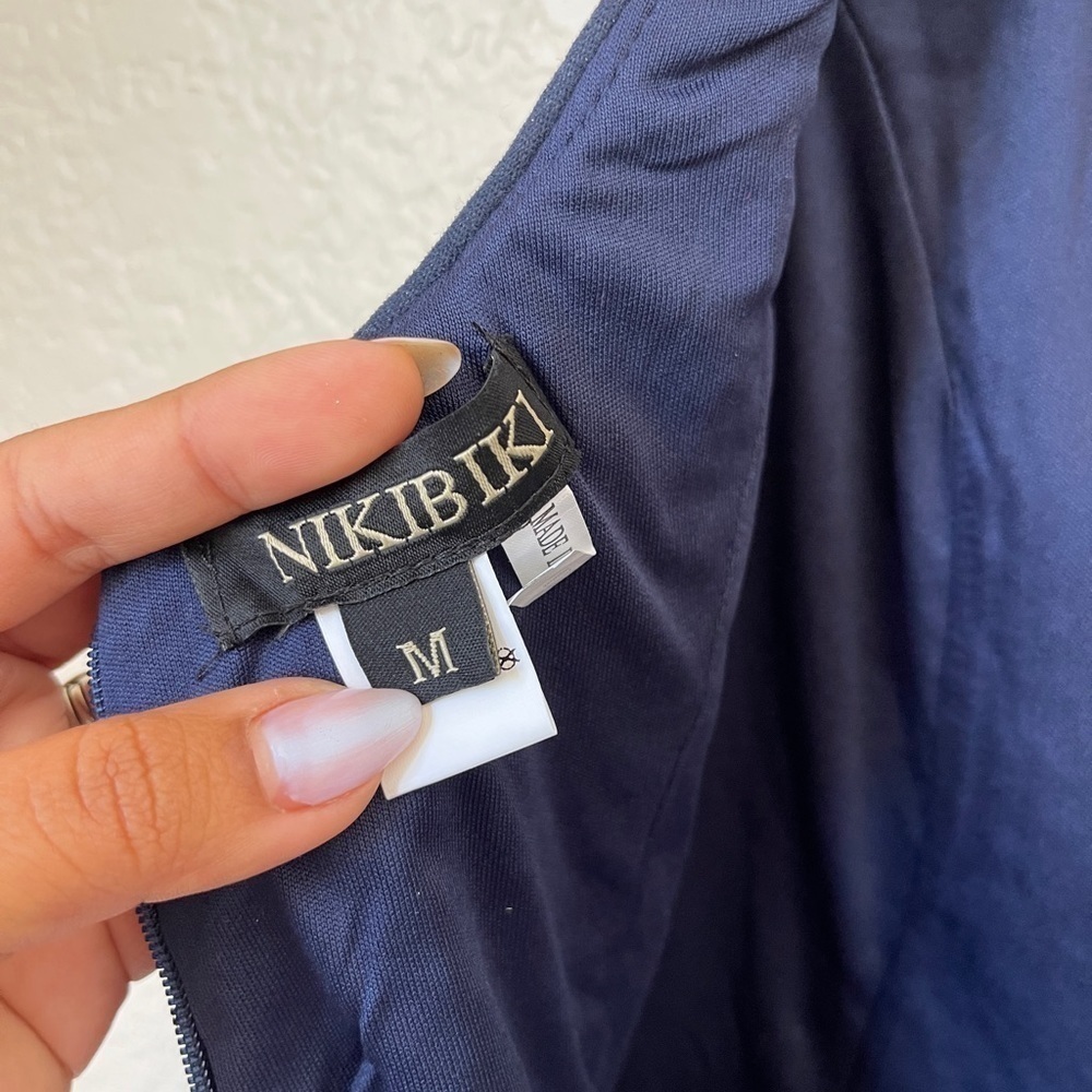 BIN#11 - NIKIBIKI Textured Bodycon Evening Dress - Picture 7 of 8